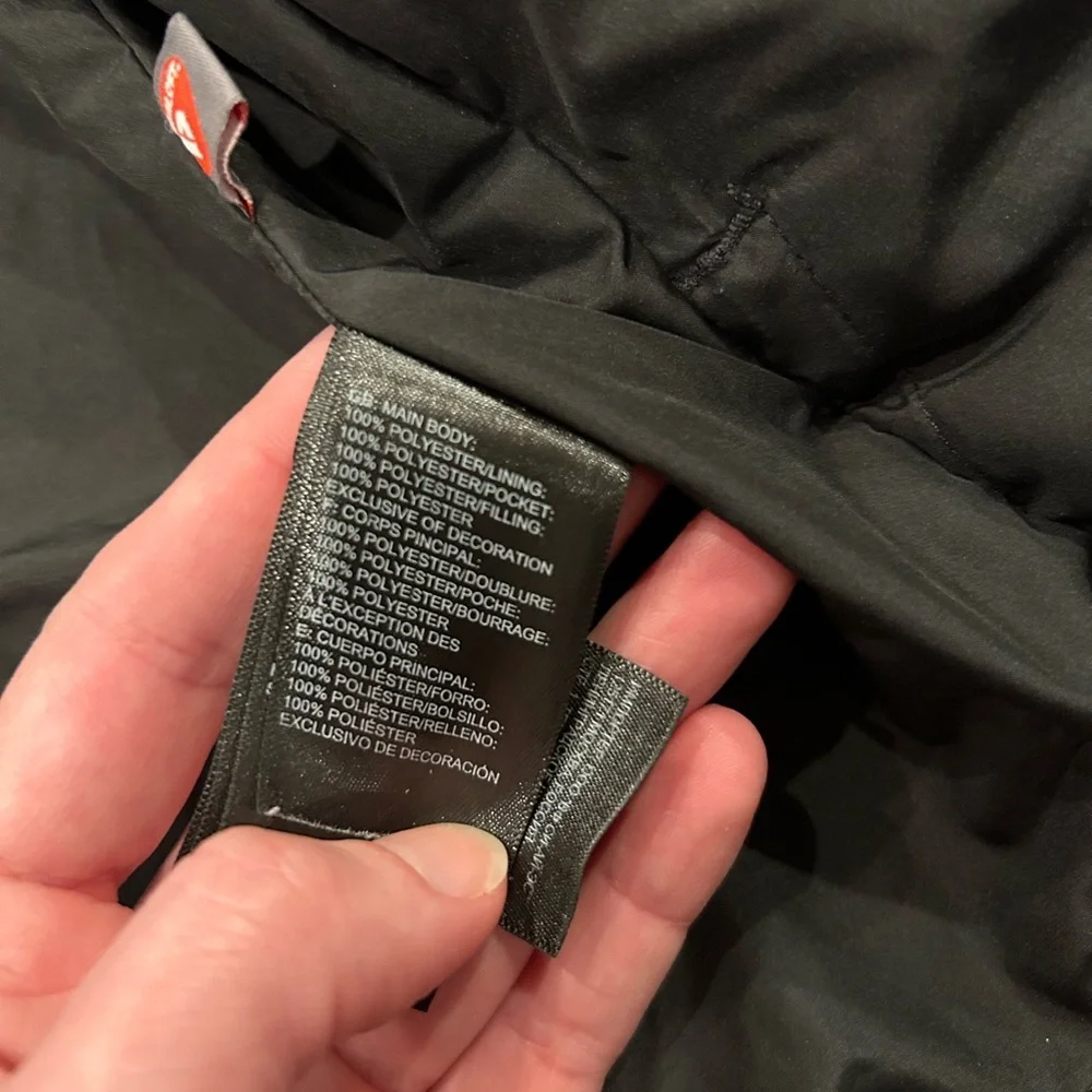 The North Face Mens Puffer Jacket Quilted Black Zip Up Coat Primaloft Medium